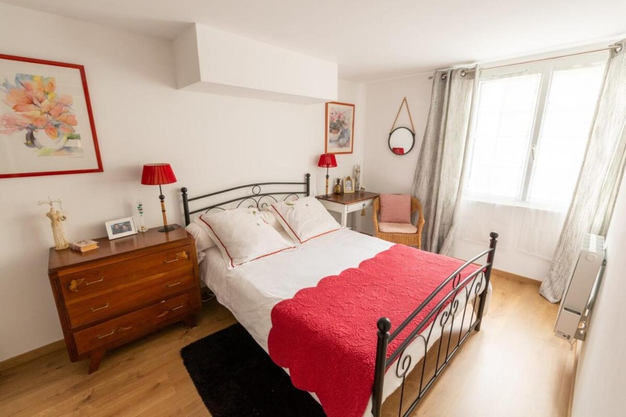 Furnished Apartment Near Palais De La Justice With 2 Bedrooms & A Garden Bordeaux Exteriér fotografie