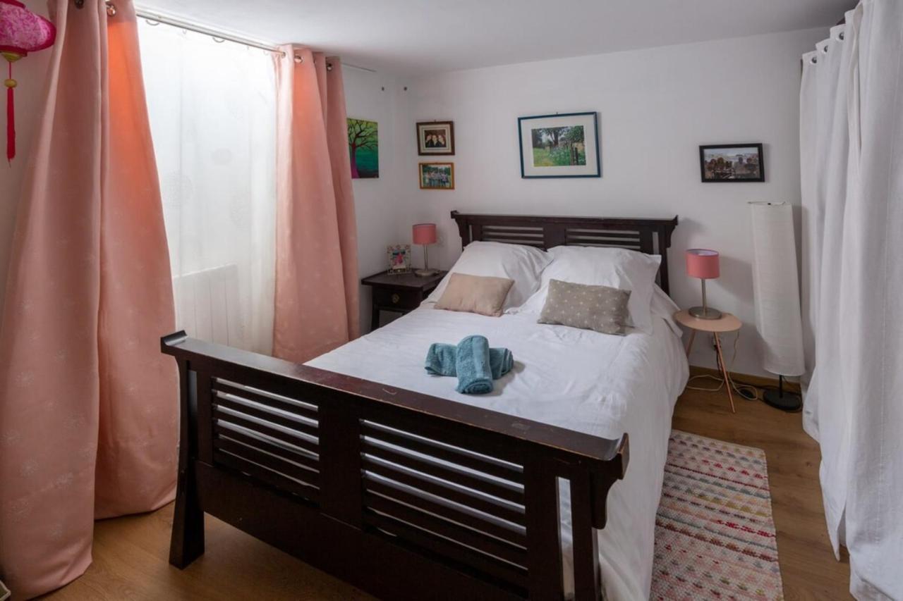 Furnished Apartment Near Palais De La Justice With 2 Bedrooms & A Garden Bordeaux Exteriér fotografie